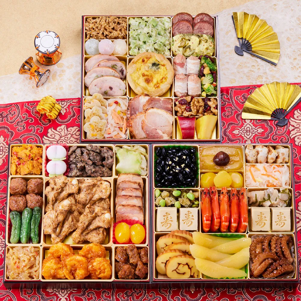 板前魂の飛翔 特大八.五寸 和洋中華風三段重おせち（39品・5人前）