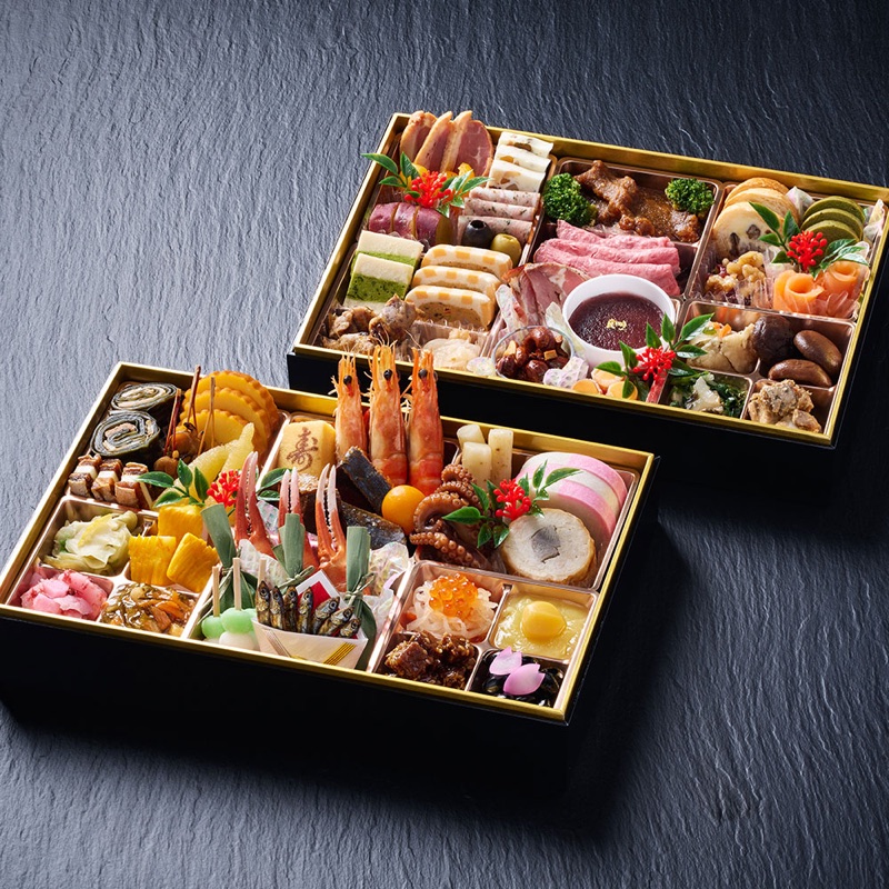 SHIROYAMA HOTEL kagoshima （城山ホテル鹿児島） 和洋おせち 二段重（2段・56品・2～3人前）