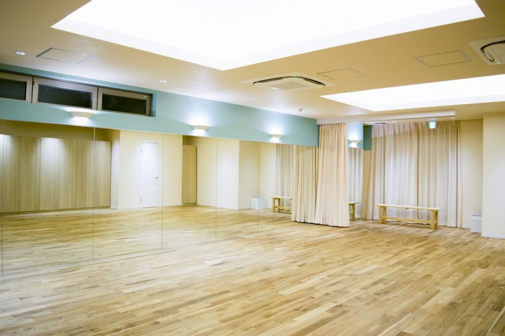 ヨガ ピラティス NATURAglam（ナチュラ グラム）下北沢スタジオ